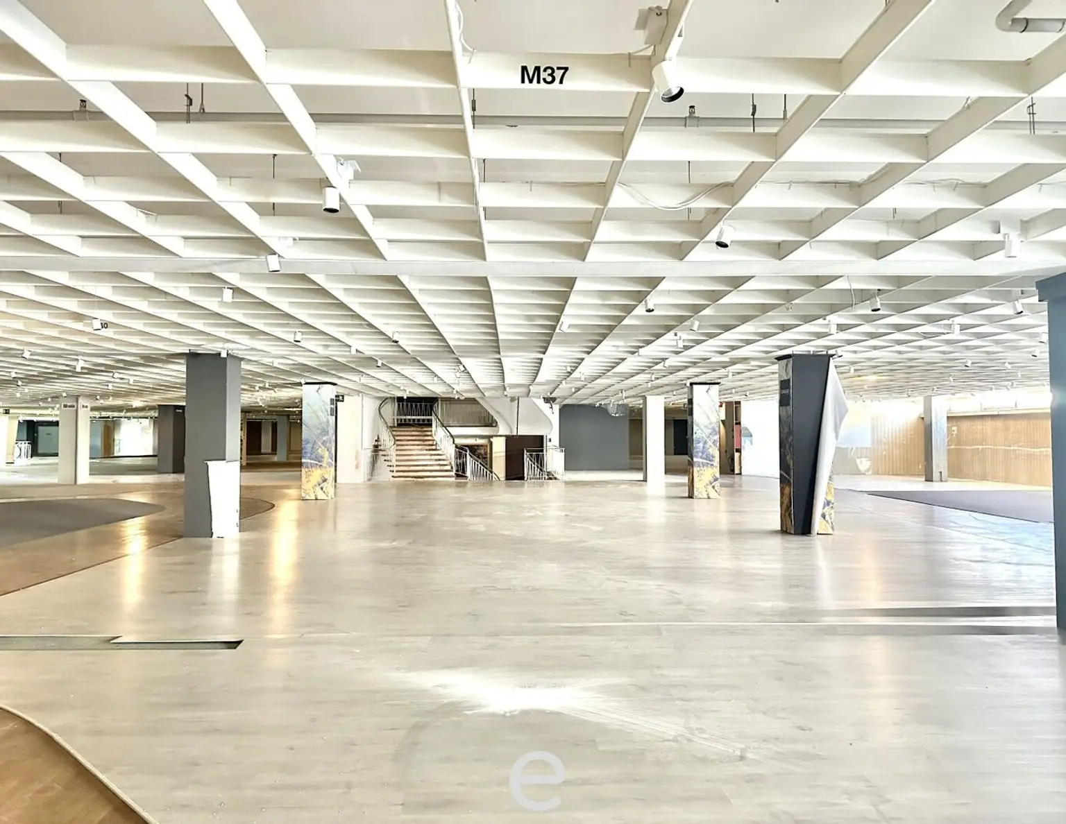 Attraktive und günstige Lagerflächen ab 3.000 m² zu mieten