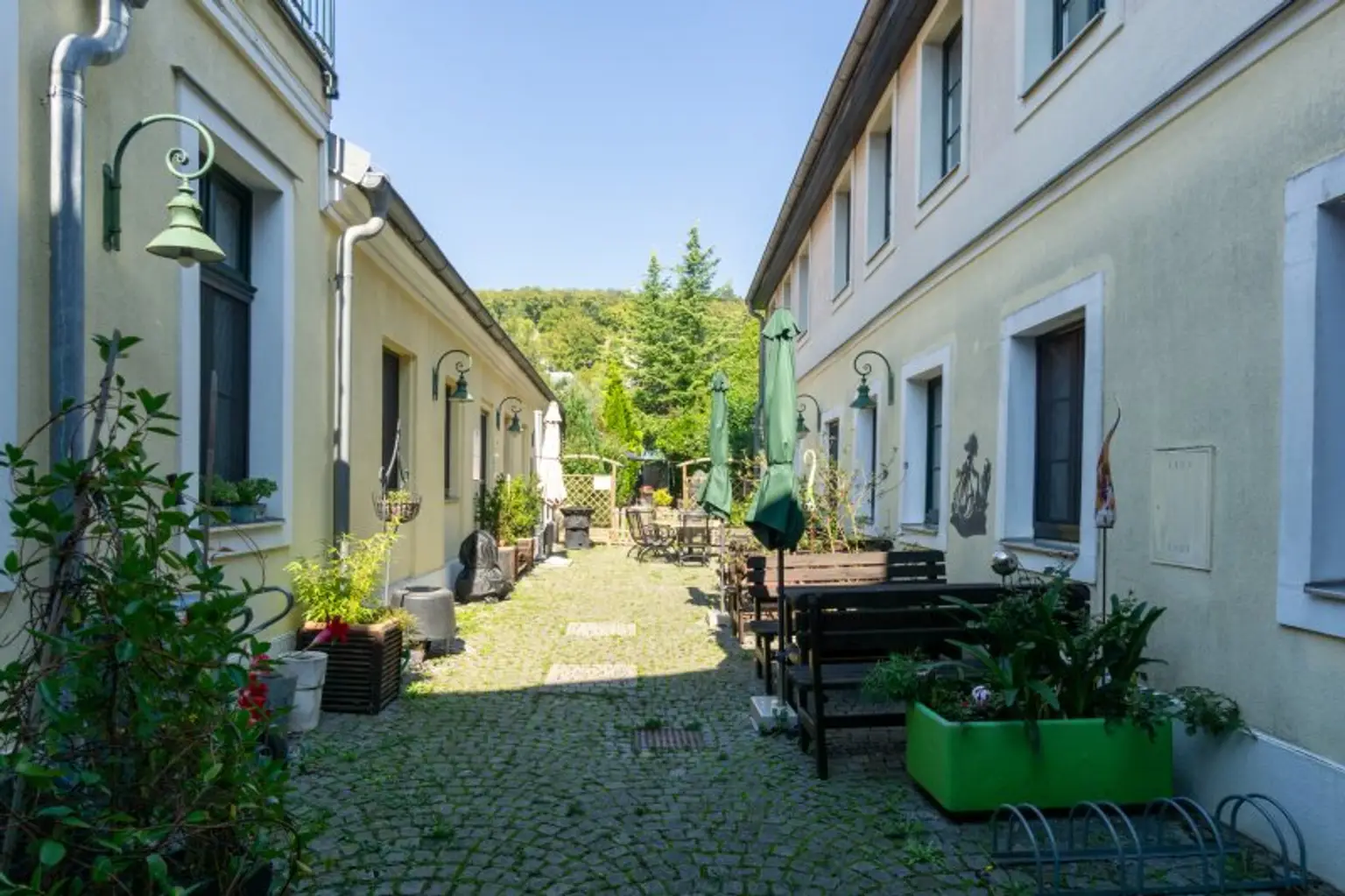 Helle Bürofläche im sanierten Altbau in Penzing mit Innenhofnutzung