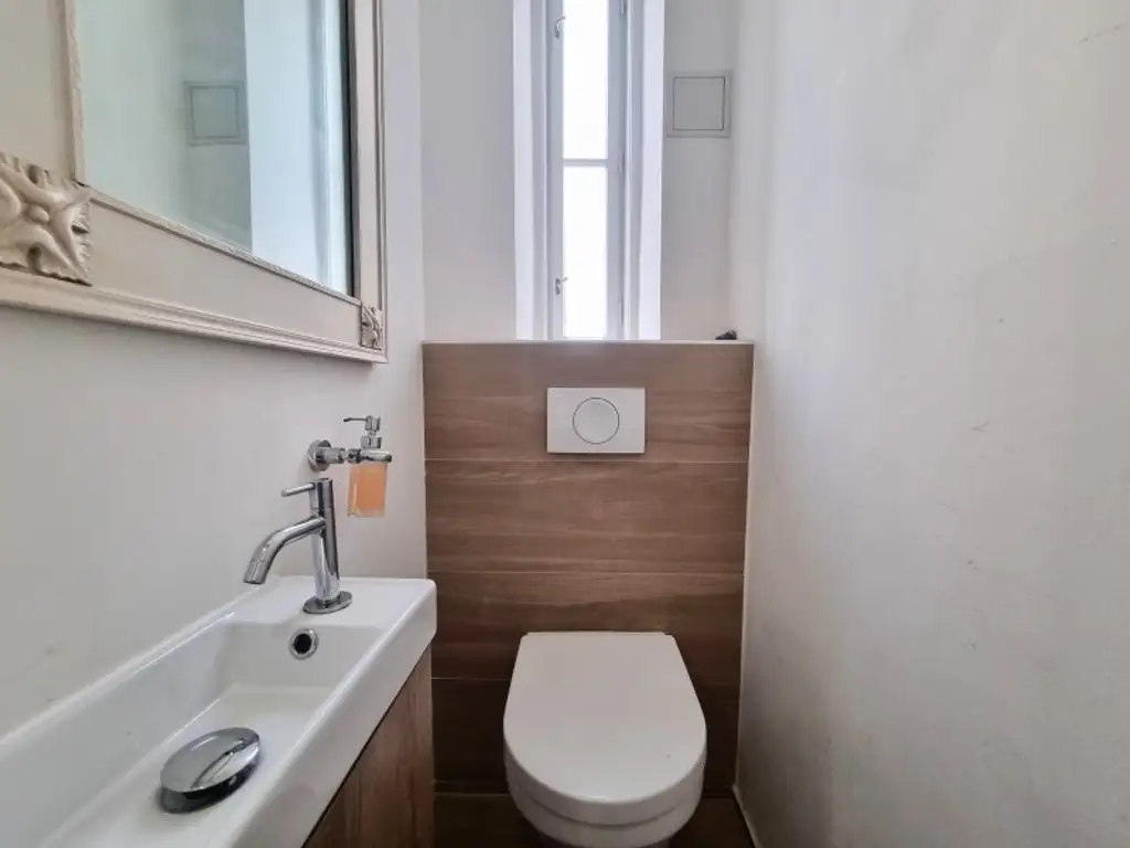 Designerwohnung mit 4 Zimmern und separater Küche – exklusive Altbau-Residenz mit Wiener Charme