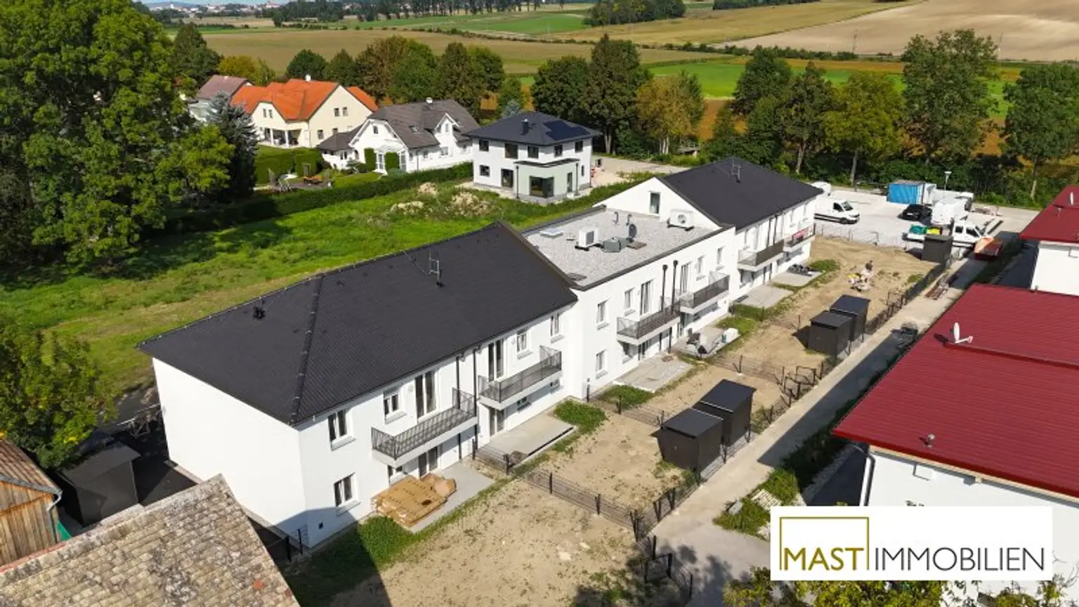 In Kürze verfügbar - 3 Zimmer Garten- bzw. Balkonwohnungen inkl. EWE Einbauküche und KFZ Stellplatz