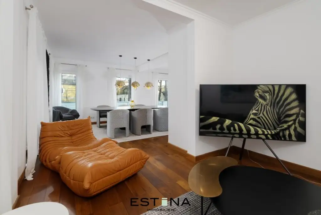 Traumhaus mit Sonnenterrasse nahe American International School