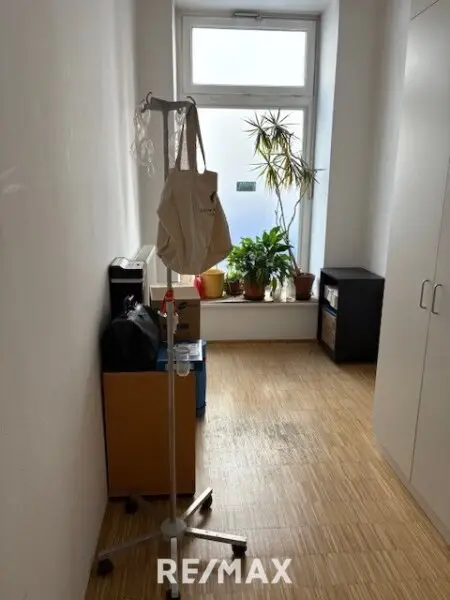 Ordination-Beauty Center-Nagelstudio etc..ABLÖSEFREI zu vermieten !