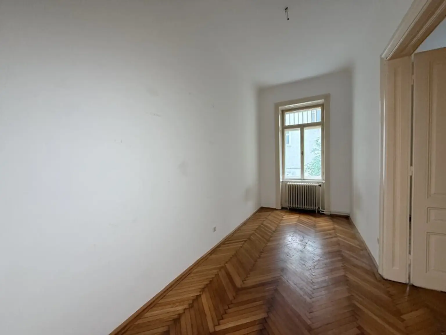 4-Zimmer-Wohnung in zentraler Lage Wiens – ideal geeignet als WG für 3 Studenten