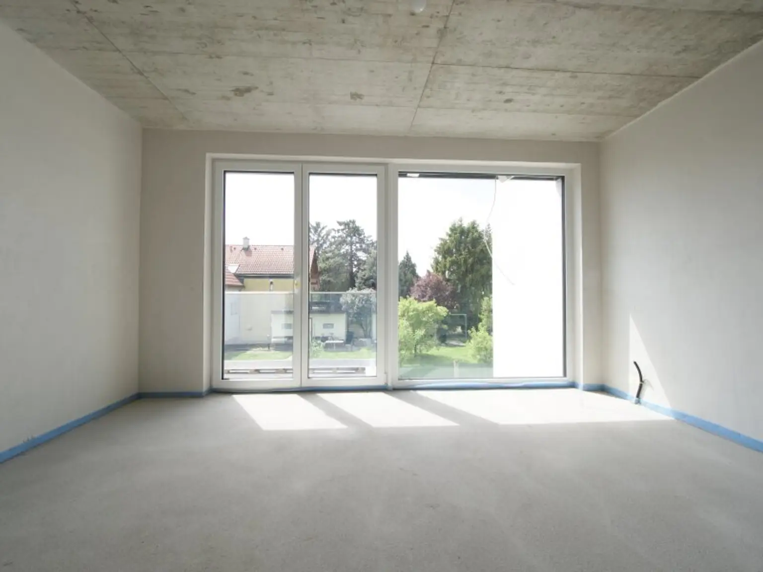 Exklusives Reihenhaus in Grünruhelage mit perfekter Raumaufteilung am Stadtrand Wiens