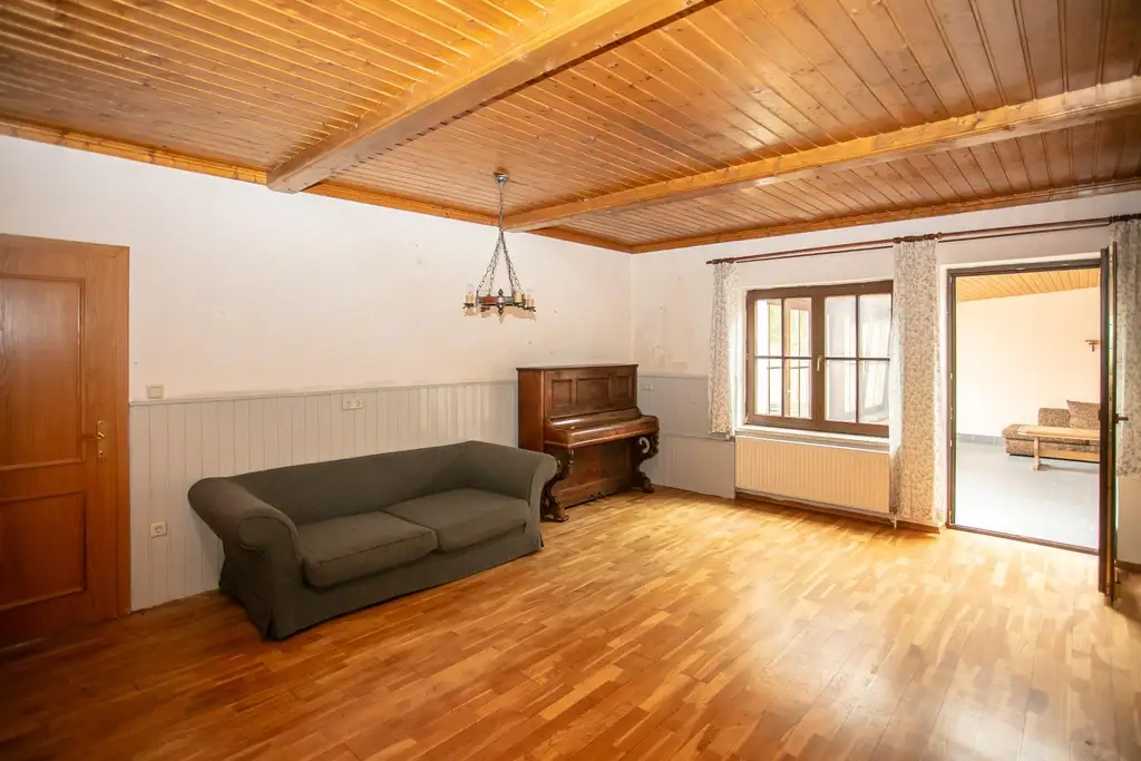 Ihr neues Zuhause mit Ausblick – Viel Platz, gepflegter Zustand