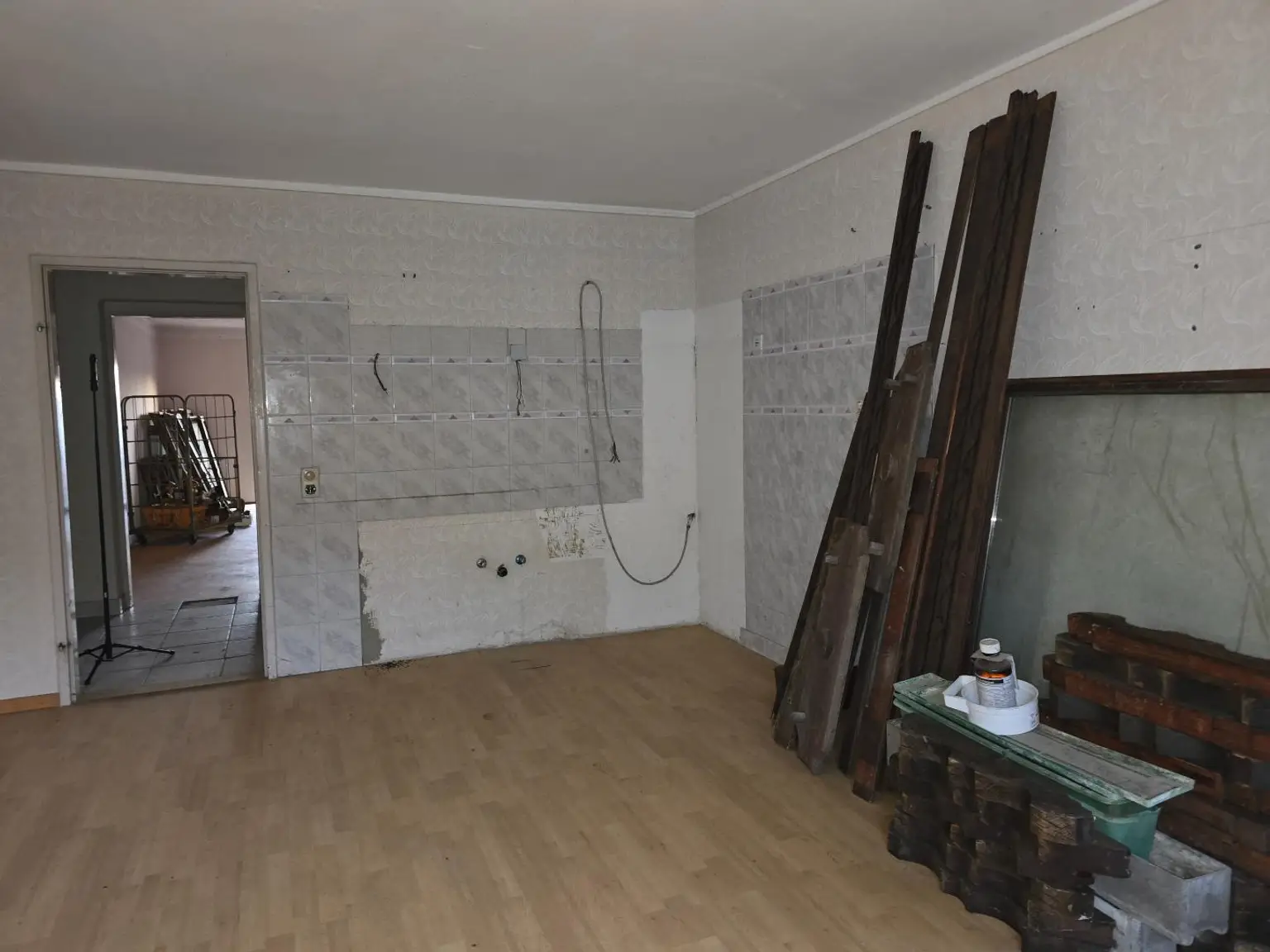 Großes Haus für Visionäre in Aussichtslage (Buschenschank, Weingärten)