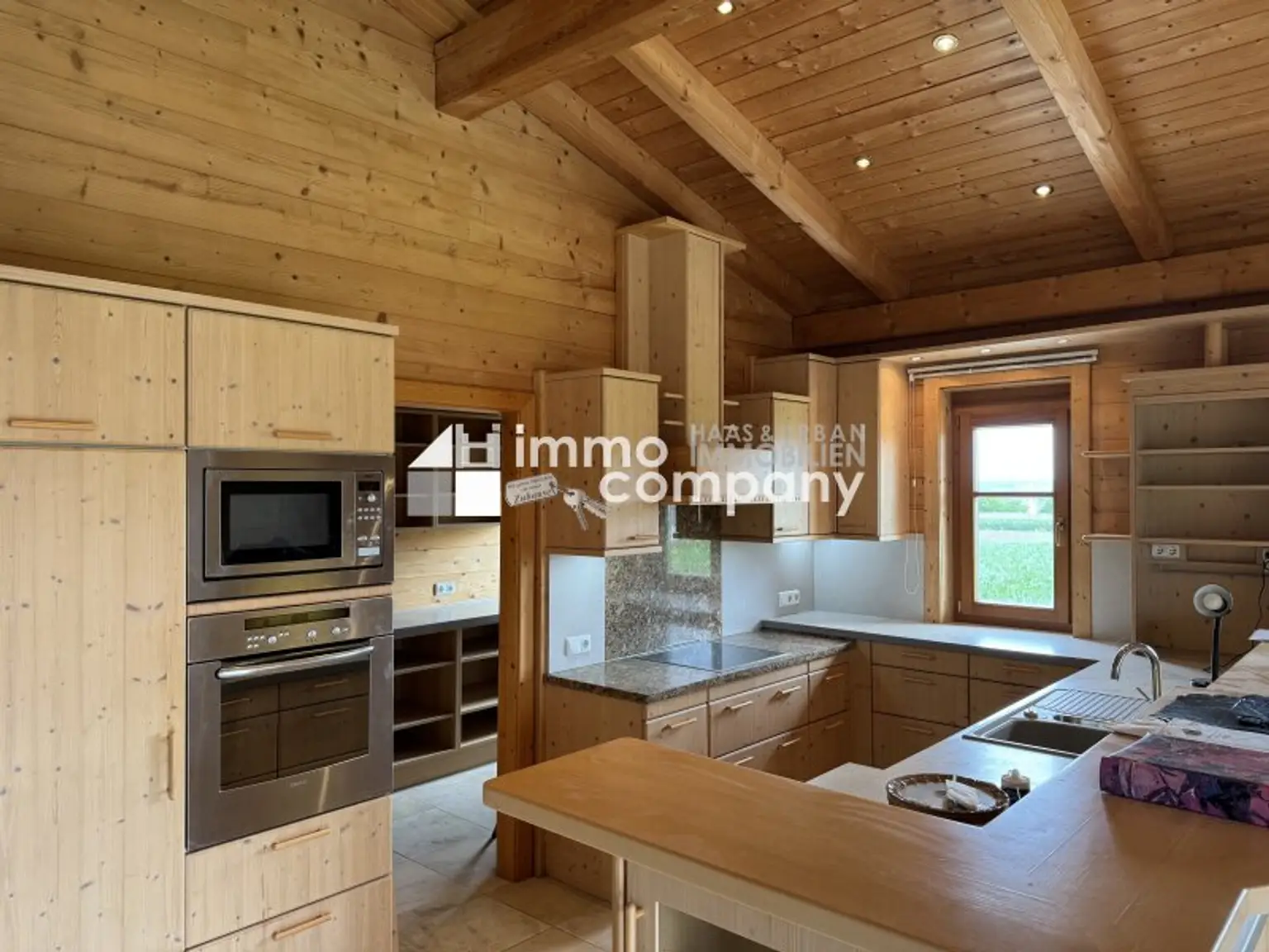 Traumhaftes 300 m² Einfamilienhaus!! inkl. Büro oder Ordinationsräume, top gepflegt!