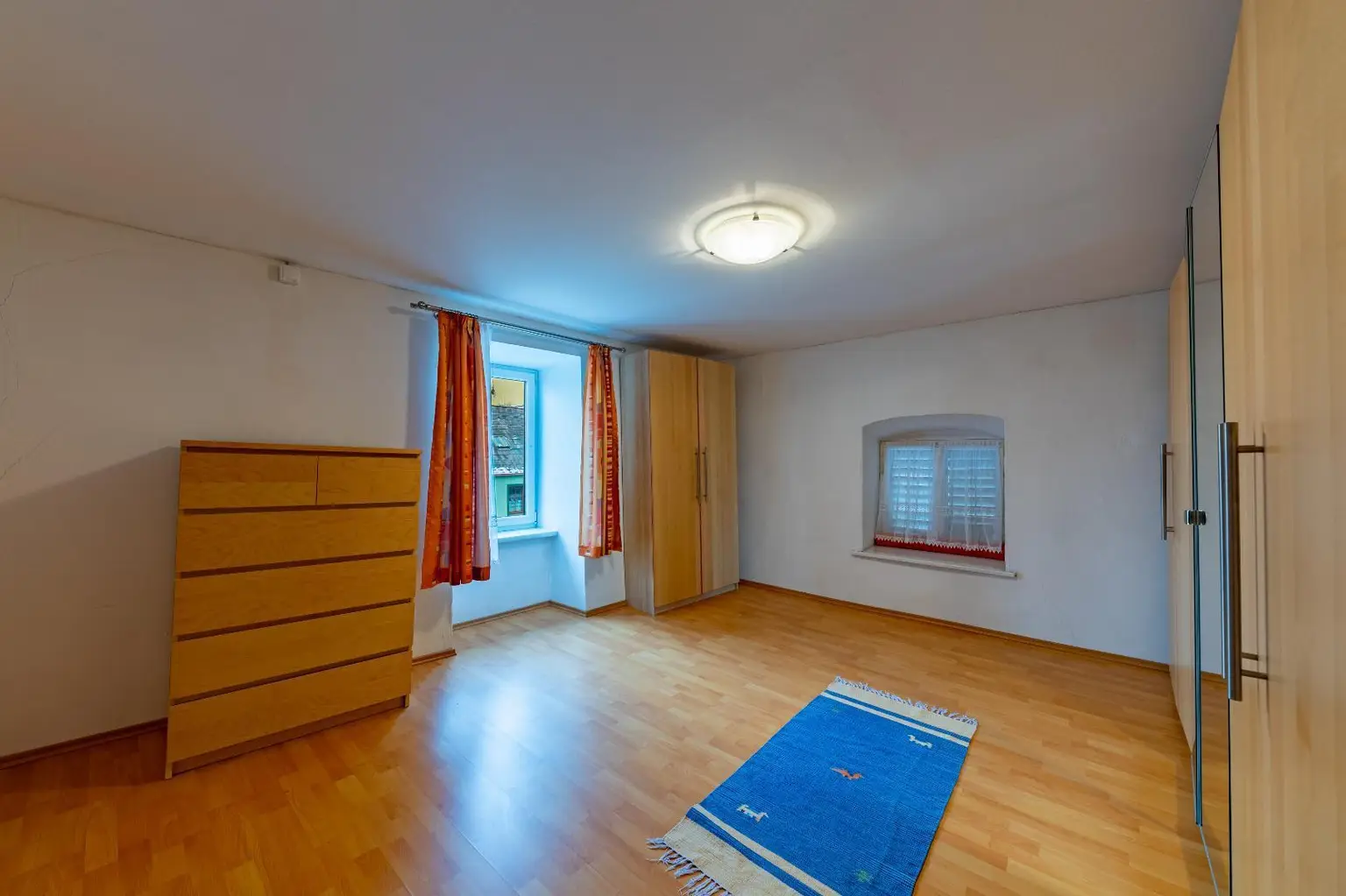 Schlafzimmer 2