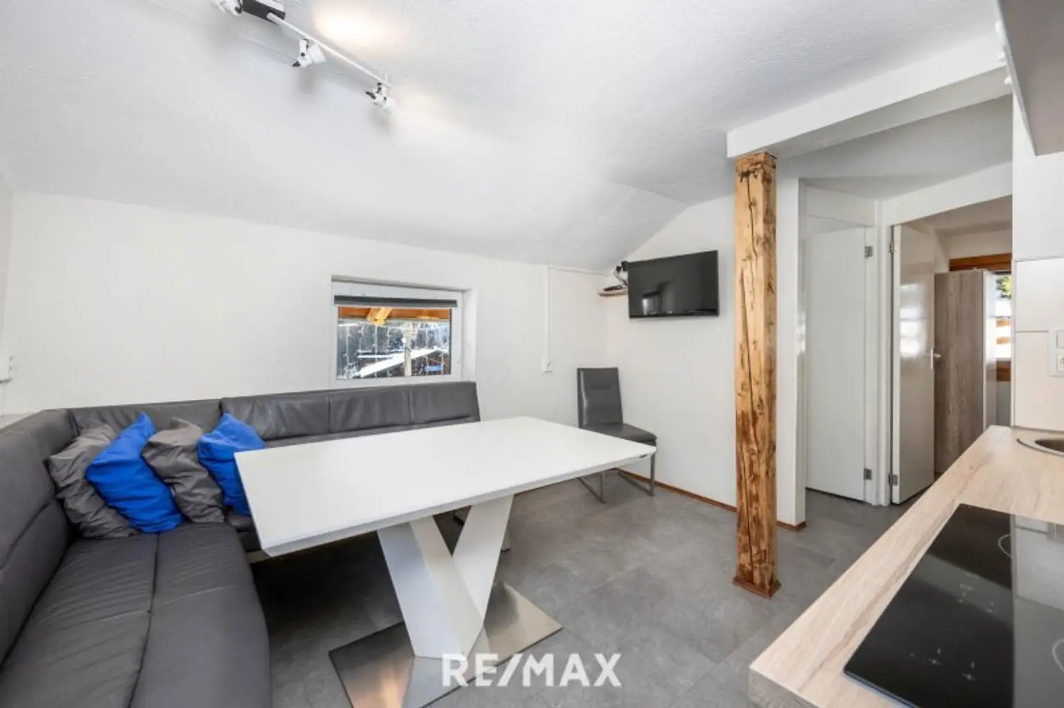 "Aussichtslage Bad Gastein" – Haus mit 4 Apartments und Eigentümerwohnung