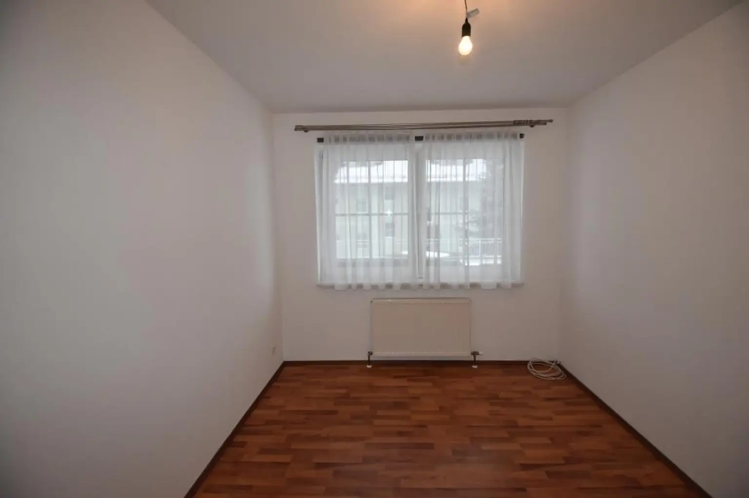Helle & ruhige Wohnung mit Gemeinschaftsgarten
