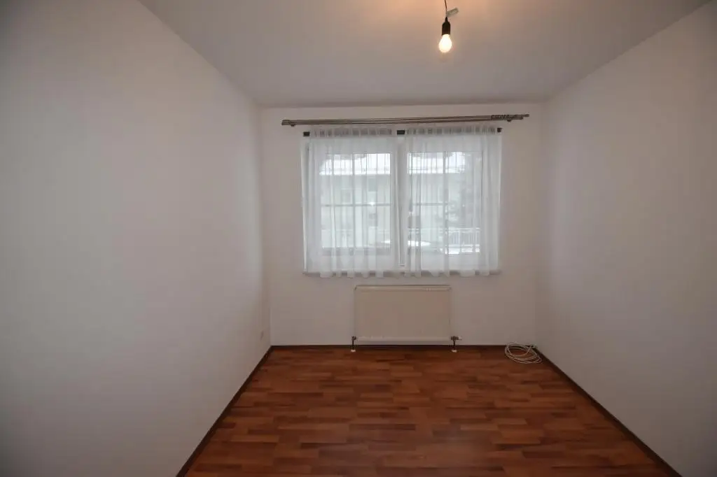 Helle & ruhige Wohnung mit Gemeinschaftsgarten