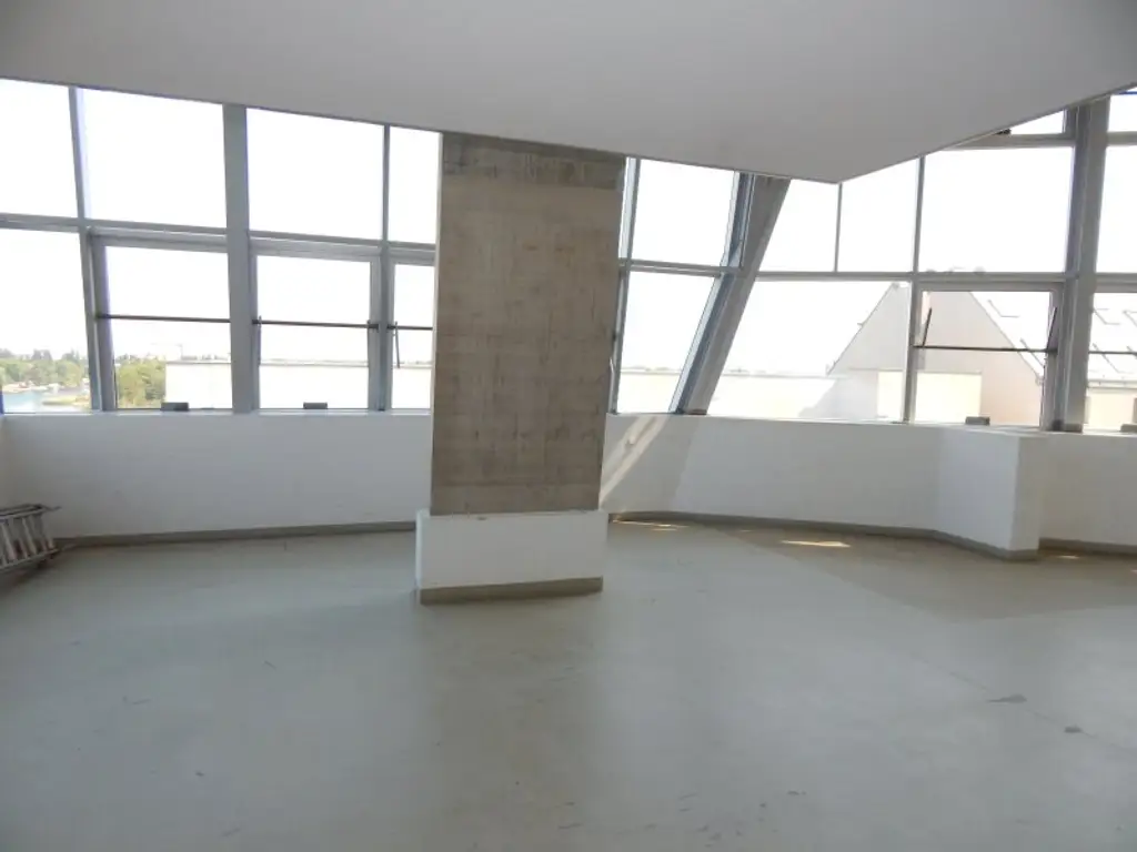 Blick zur Alten Donau vom 8.Liftstock - nähe U-Bahn und Donau Zentrum