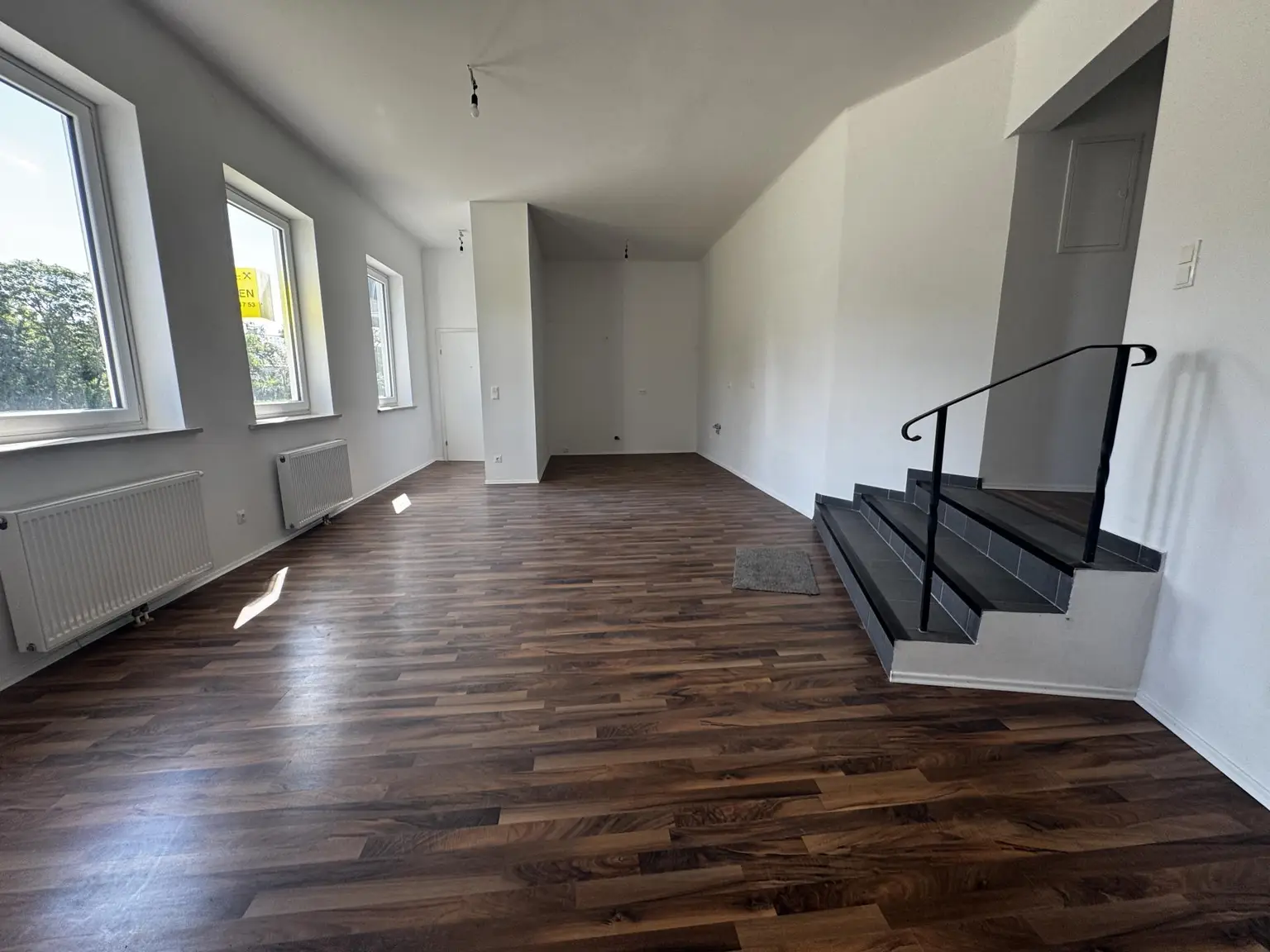 Perfektes Anlageobjekt mit 4 Wohneinheiten + 370 m² Garten in Wr. Neustadt! ausgezeichnete Vermietbarkeit!