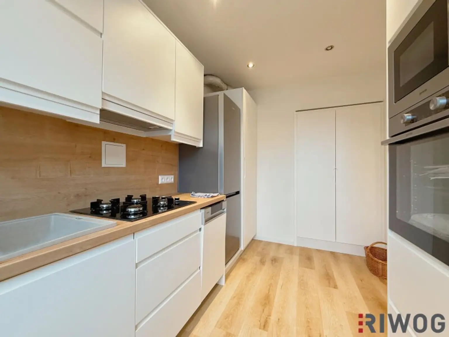 It´s time to move | ruhig gelegene 3-Zimmer-Wohnung im 3. Liftstock | Garage optional verfügbar