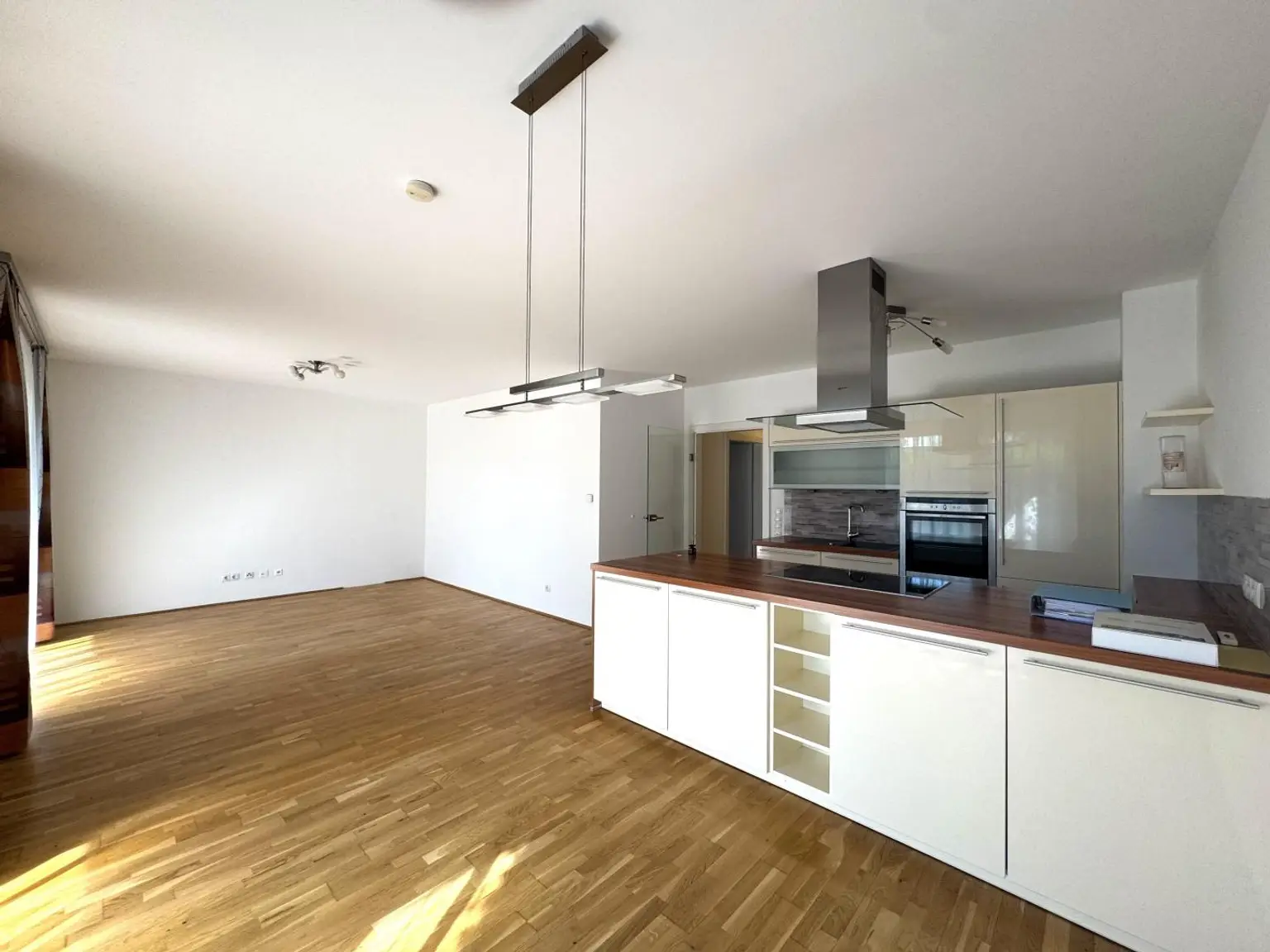 Küche-Essen-Wohnen