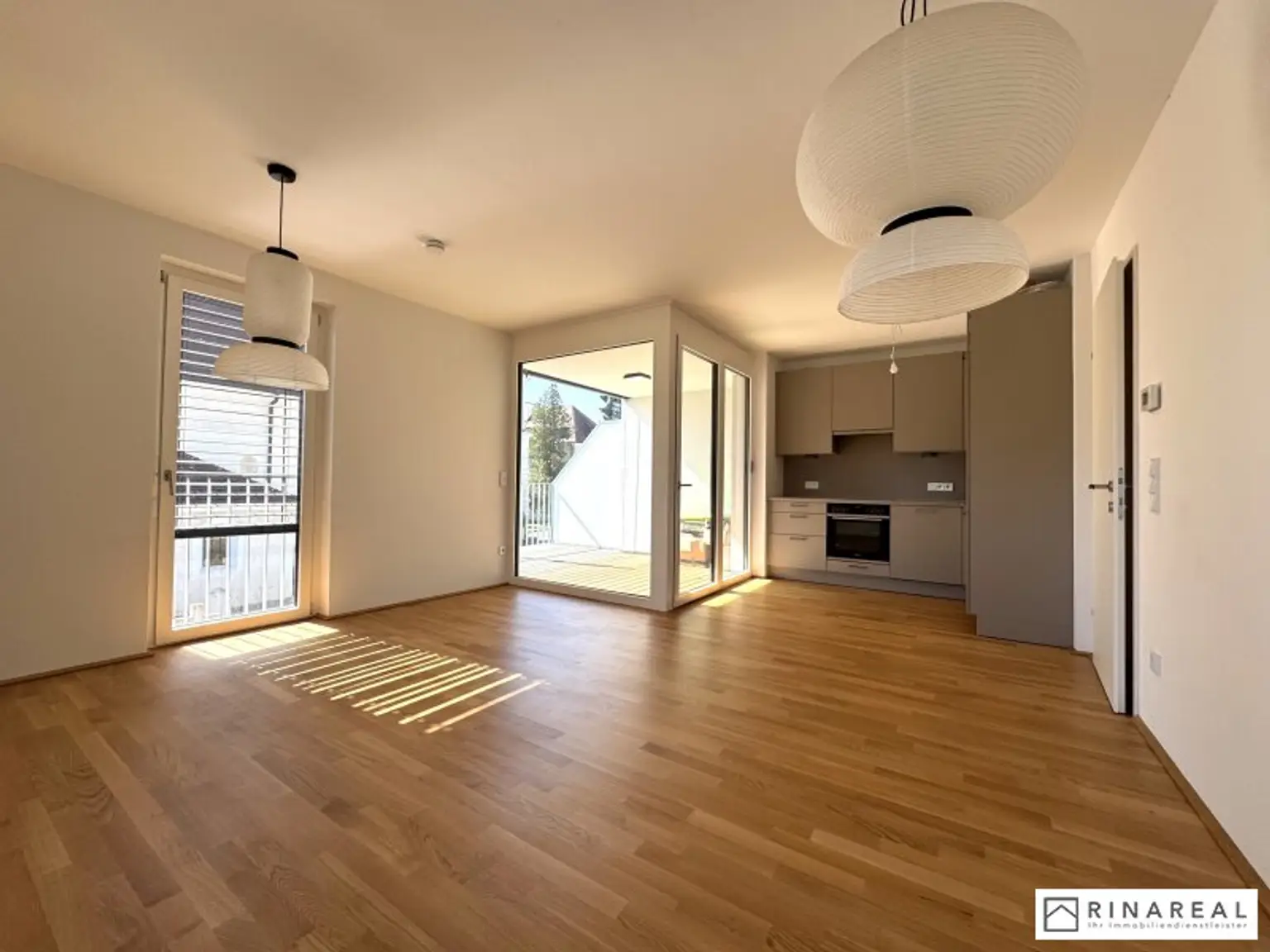 ZWEITBEZUG - Tolle 3 Zimmer Neubauwohnung | Loggia/Balkon | KEINE Einbauküche | zzgl. Garagenstellplatz | Vorstadtl, Ebreichsdorf | ab Oktober 2025