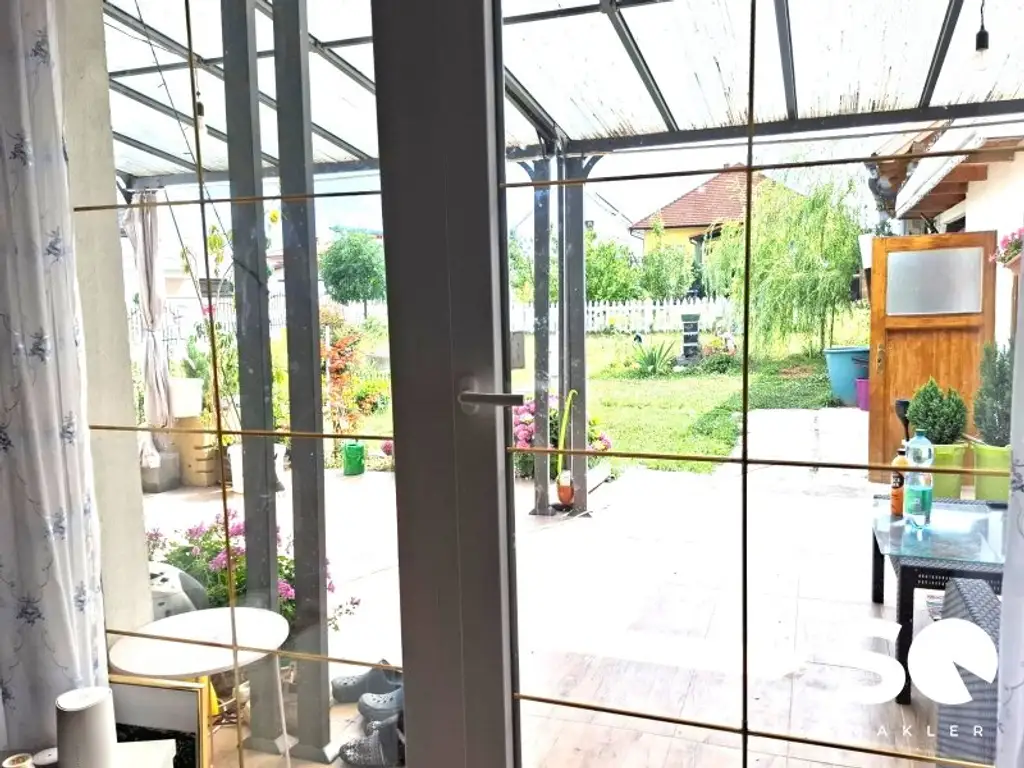 #SQ - UNTERFRAUENHAID: NEUWERTIGES EINFAMILIENHAUS IN TOP LAGE MIT GARTEN