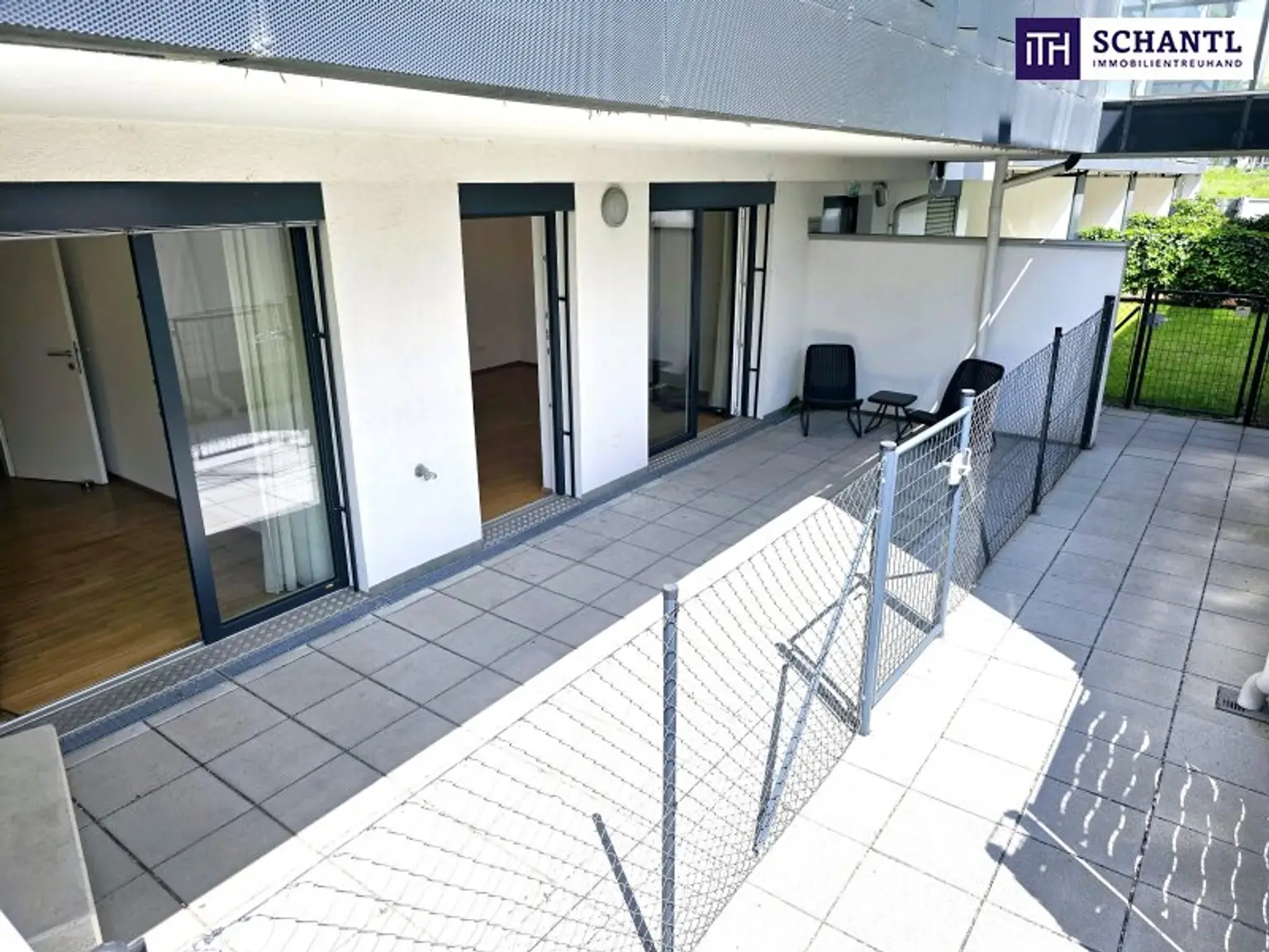 Ihre Wohlfühl-Oase in Best- und Ruhelage! Donauzentrum und Alte Donau um´s Eck! 3 ruhige Zimmer in Hoflage + Terrasse + Ideale öffentliche Anbindung! Jetzt zugreifen!