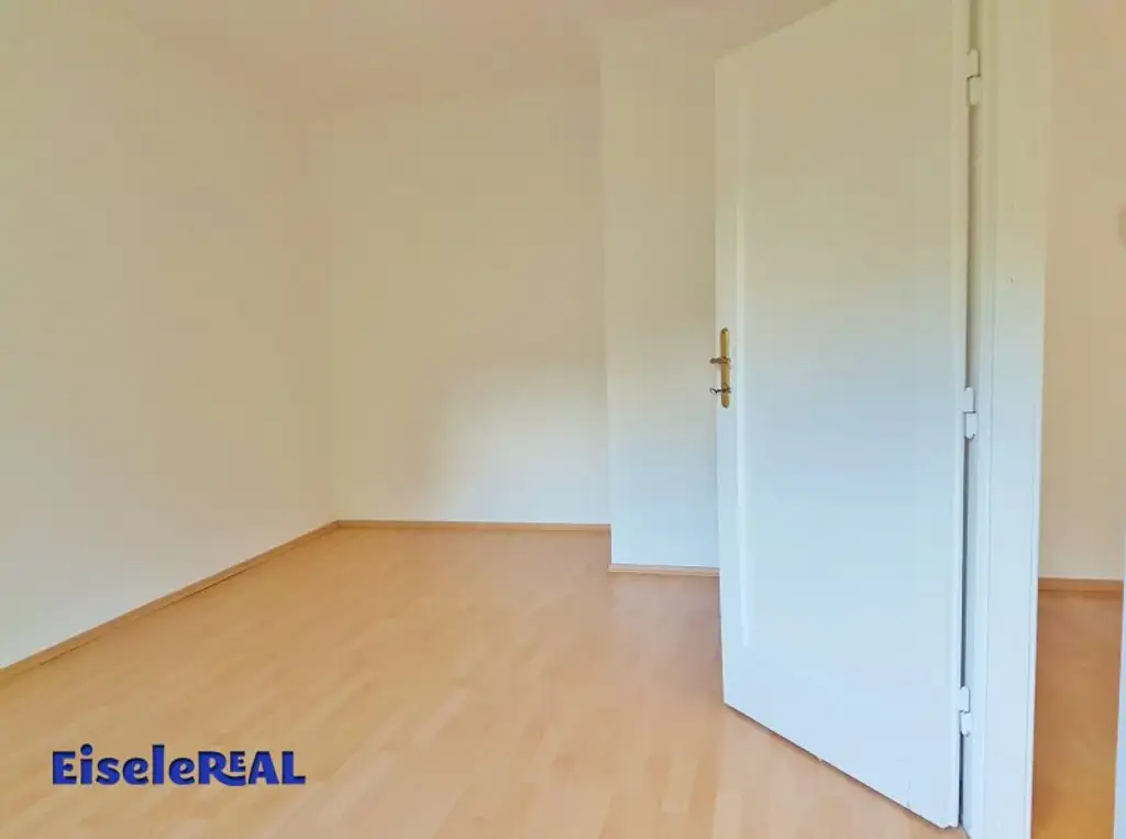 U4 Nähe - gemütliche 2 Zimmer Wohnung!!