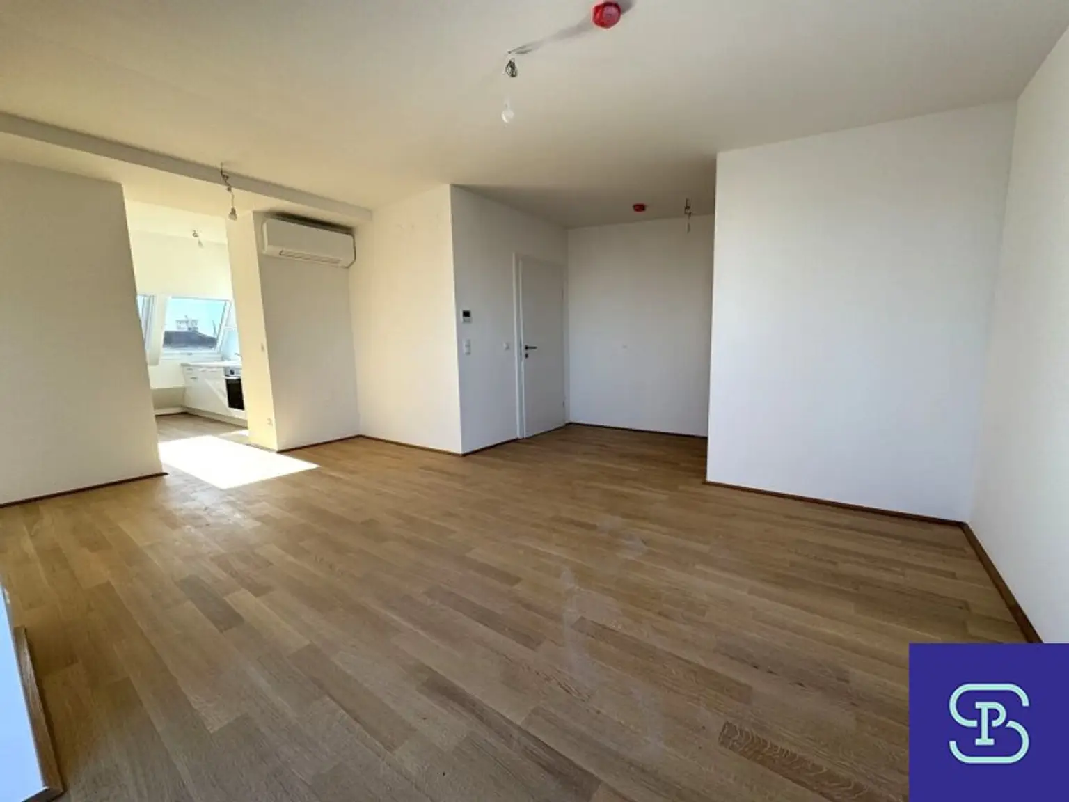 Provisionsfreier 70m² DG-Erstbezug + Balkon mit Einbauküche am Donaukanal - 1200 Wien