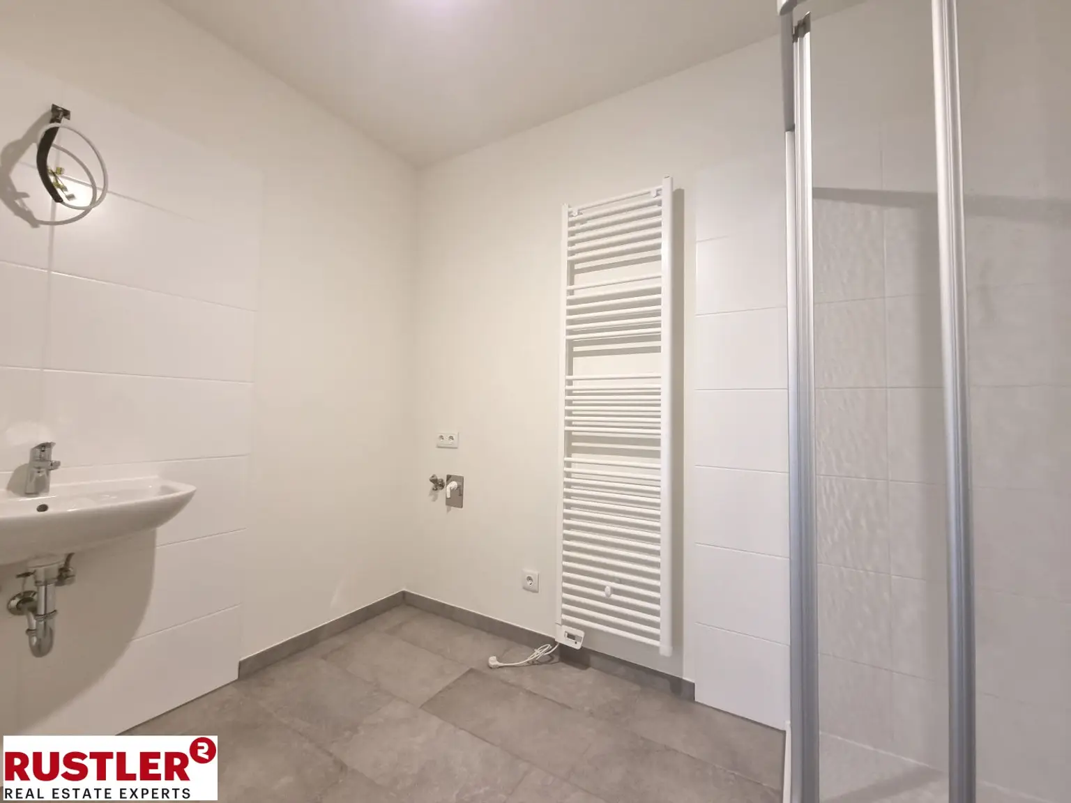 PROVISIONSFREI  - Wohnen mit Ausblick: Traumhafte Balkone in Jakomini Verde