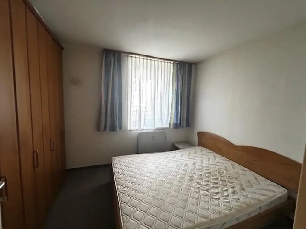 "Top - 2 Zimmer mit Garage"