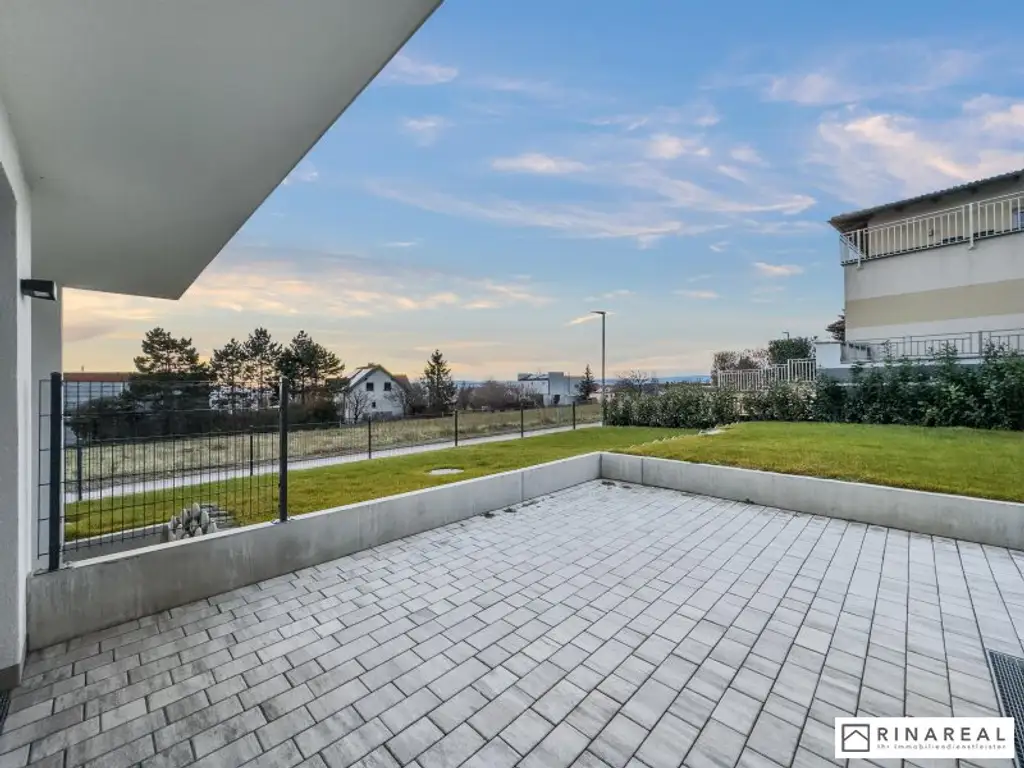 Wunderschöne, moderne & lichtdurchflutete Doppelhaushälfte zur Miete | 5 Zimmer - 140 m² | St. Georgen, Eisenstadt | AHORNGASSE