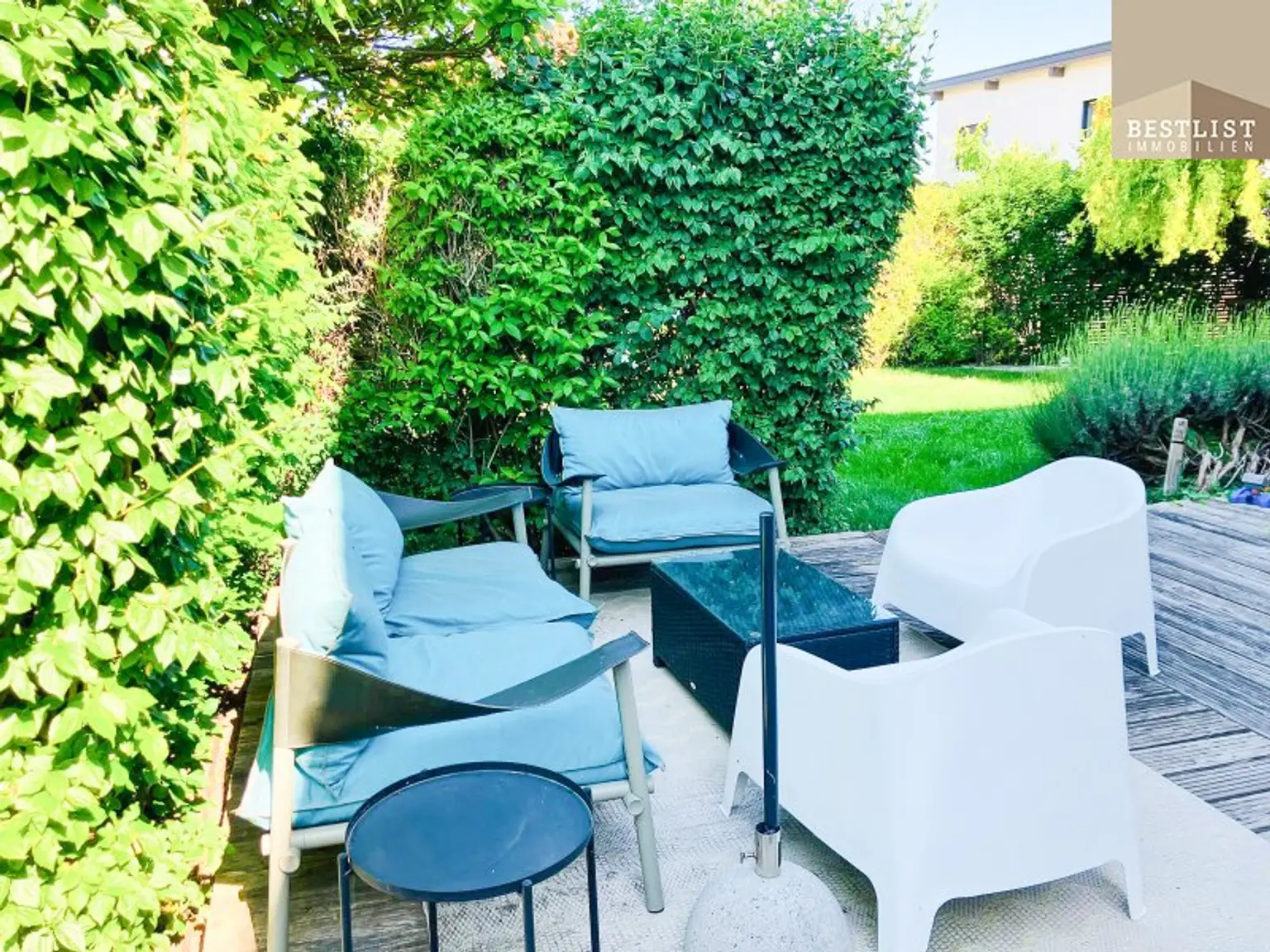Großzügiges Wohnen mit Stil – Top gepflegtes Einfamilienhaus mit Charme