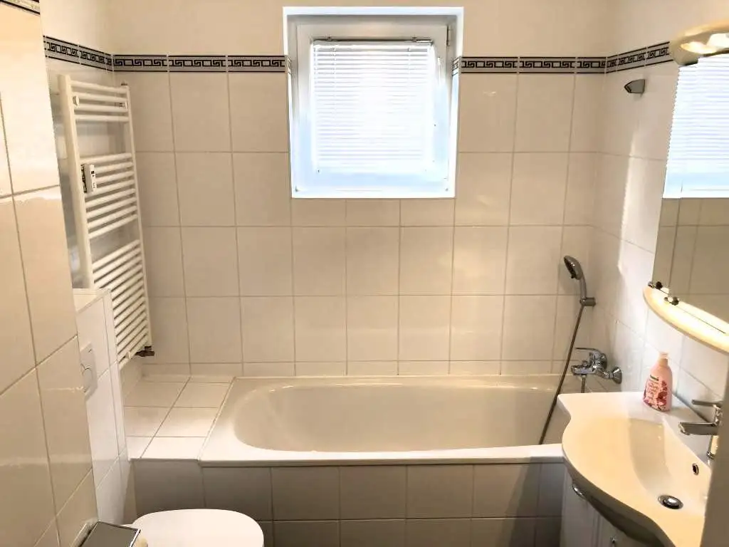 Nähe U3 - Wunderschöne, sehr sonnige Neubauwohnung in sehr guter und verkehrsgünstiger Lage