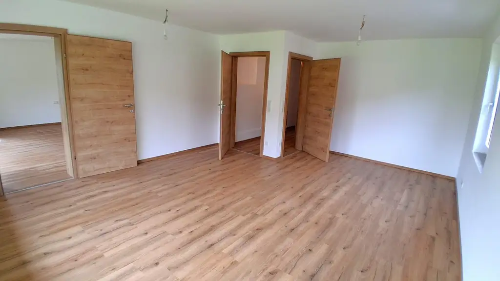 Erstbezug nach Sanierung: 3-4.Zi.-Gartenwohnung