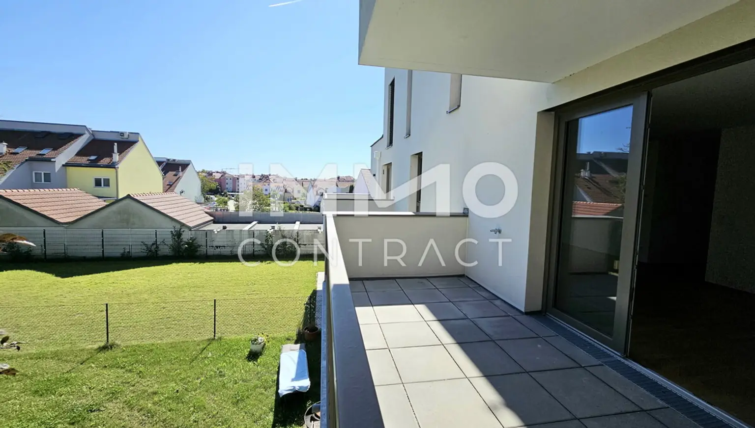 Geräumig - hell- modern - ruhig: 4-Zimmer-Wohnung mit großem Balkon - provisionsfrei!
