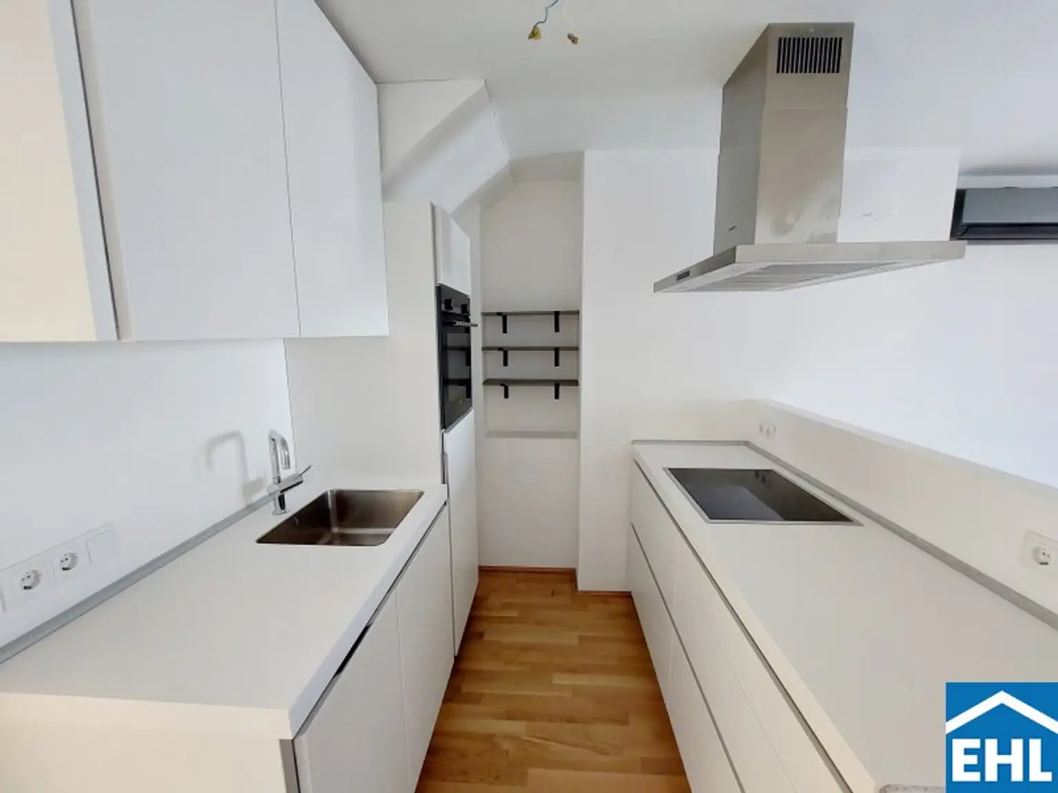 Gemütliche 2-Zimmer Maisonettewohnung mit Terrasse in Ottakring!