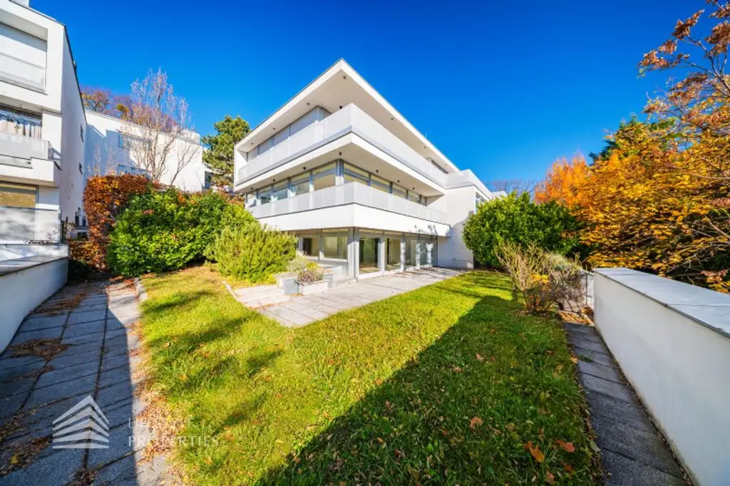 Wunderschöne 4 - Zimmer Wohnung mit Terrasse und Garten