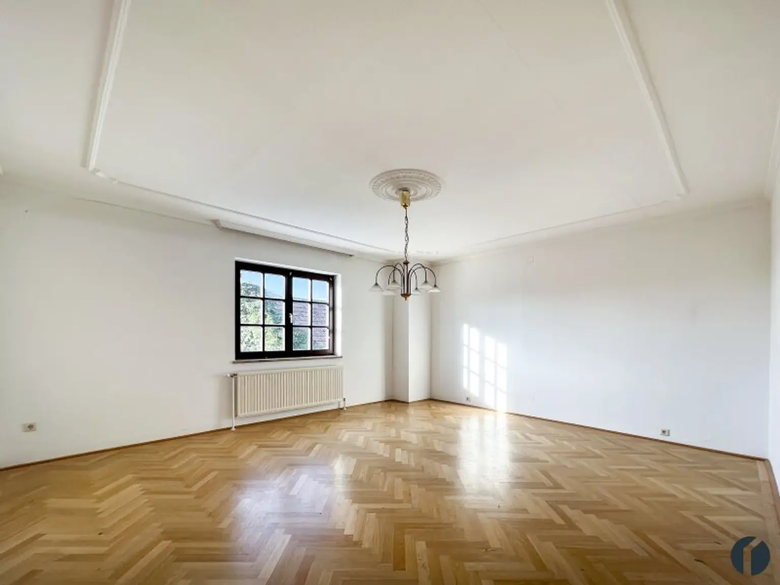 Elegantes Einfamilienhaus in Zeiselmauer mit Garten, Garage und Wellnessbereich