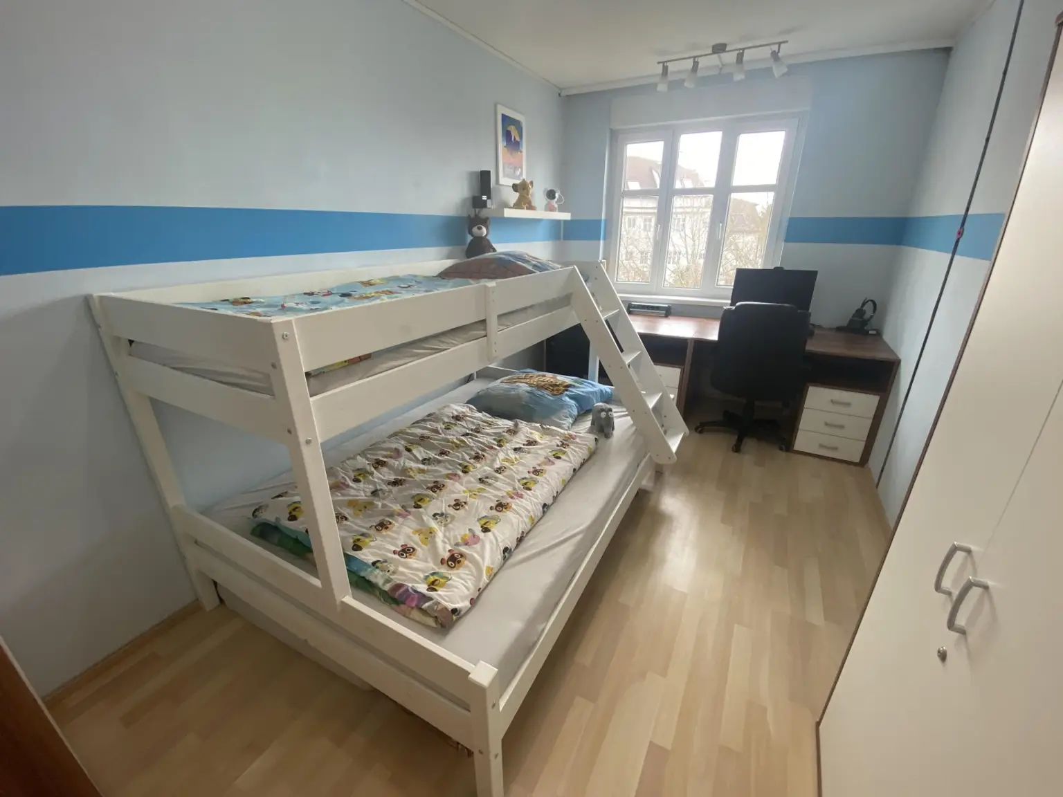 6 Kinderzimmer