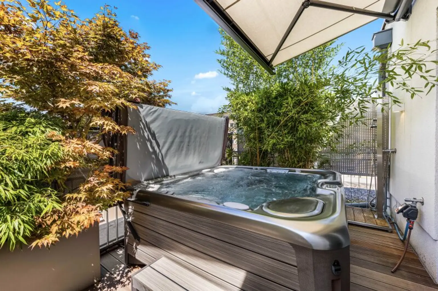 Wohntraum Penthouse mit Gartenterrasse