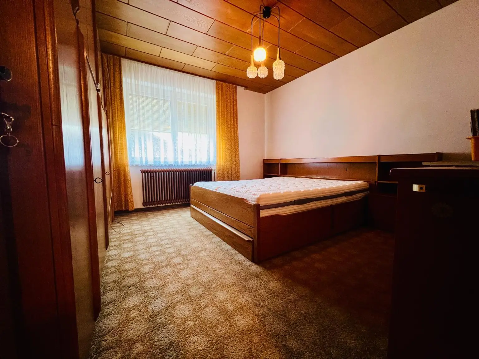 Zimmer 2 EG