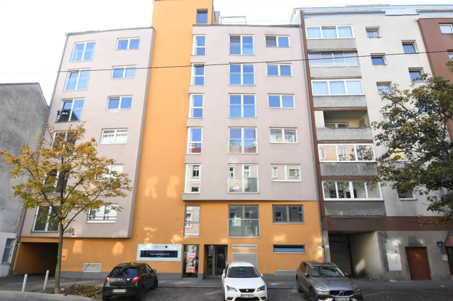 OPEN HOUSE-Besichtigung mit Einzelterminen, am Samstag, den 11.10.2025, zwischen 10:30-12.00! Pärchenhit! Zweizimmerwohnung in guter Lage in gepflegten Zustand!
