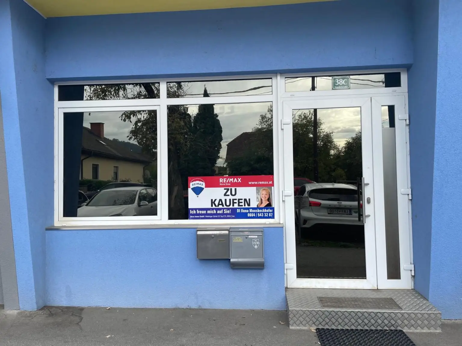 Geschäftsfront Eingang
