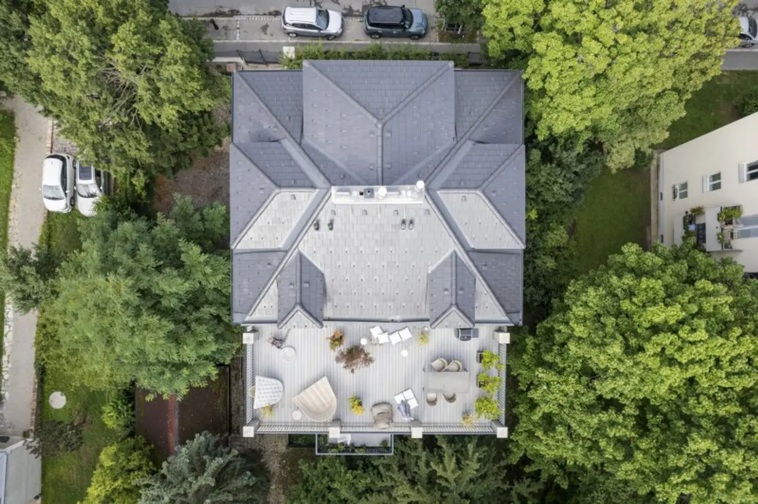 ***Großzügige 4-Zimmer-Wohnung mit 2 Balkonen in Top-Lage des 19. Bezirks – Nähe Kahlenberg***