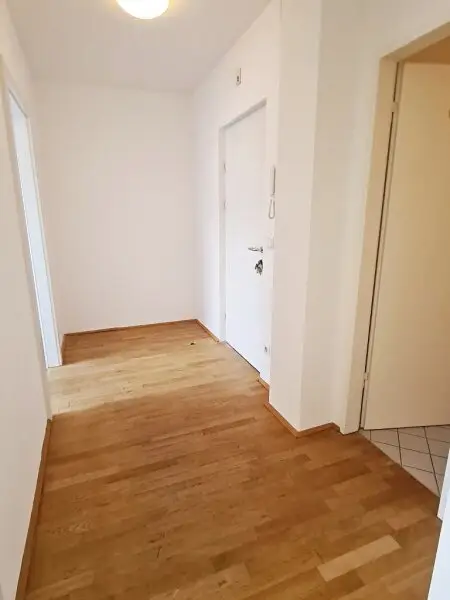 ZIEGLERGASSE bei FUZO Mariahilfer Straße, 141 m2 Bürofäche, 3 Zimmer, Serverraum, Küche, Klimaanlagen, Dachgeschoß