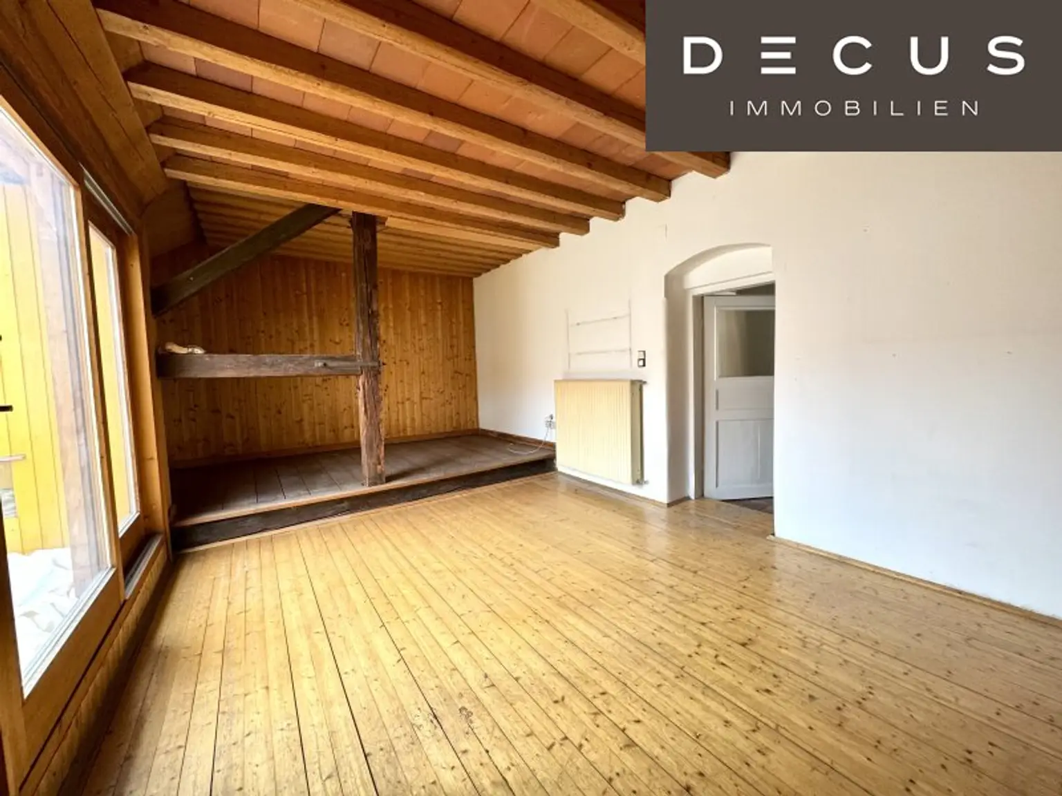 | CHARMANTE 3 -ZIMMER-WOHNUNG IM ALTBAU | FÜR LIEBHABER ZUM AUSBAU | TOP LAGE | GRAZ-GEIDORF