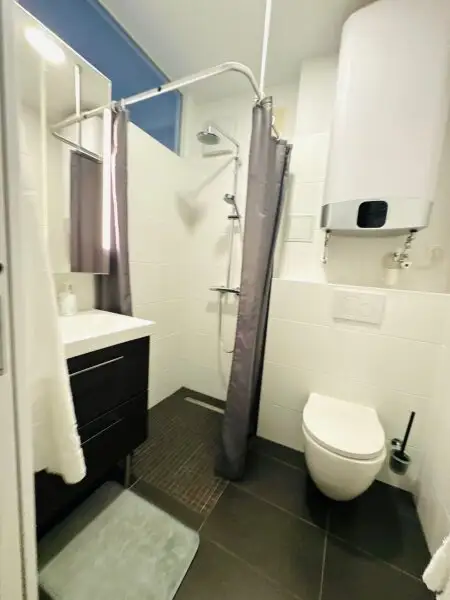 ENTZÜCKENDE 2 - ZIMMERWOHNUNG IN TOP LAGE!