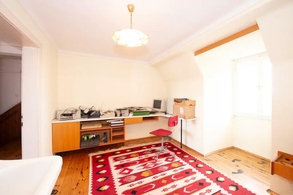 Ein Anwesen voller Möglichkeiten – großzügiges Haus mit Traumgrundstück