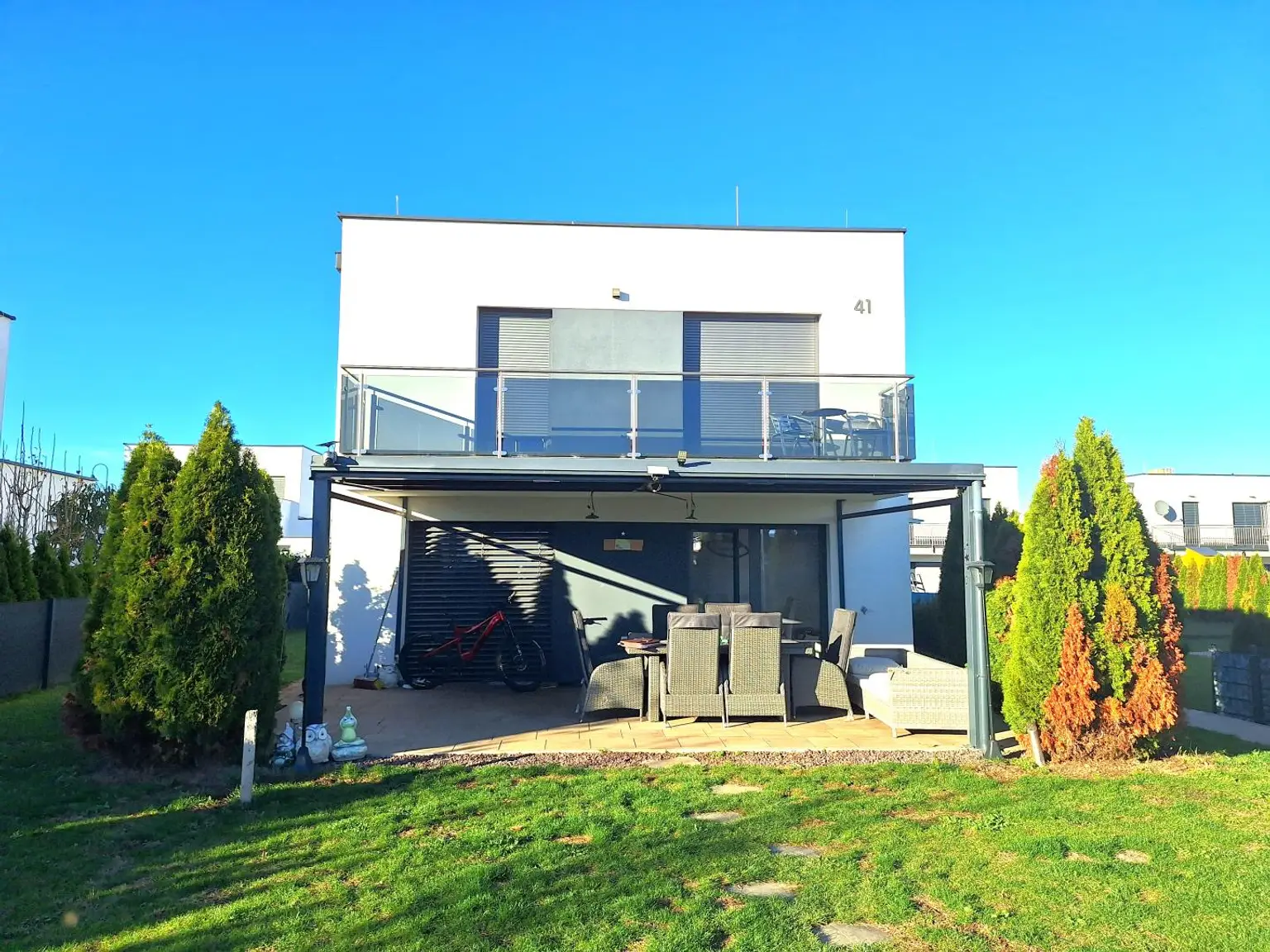 Modern, neuwertig, familientauglich: Einfamilienhaus in Wagna zu verkaufen