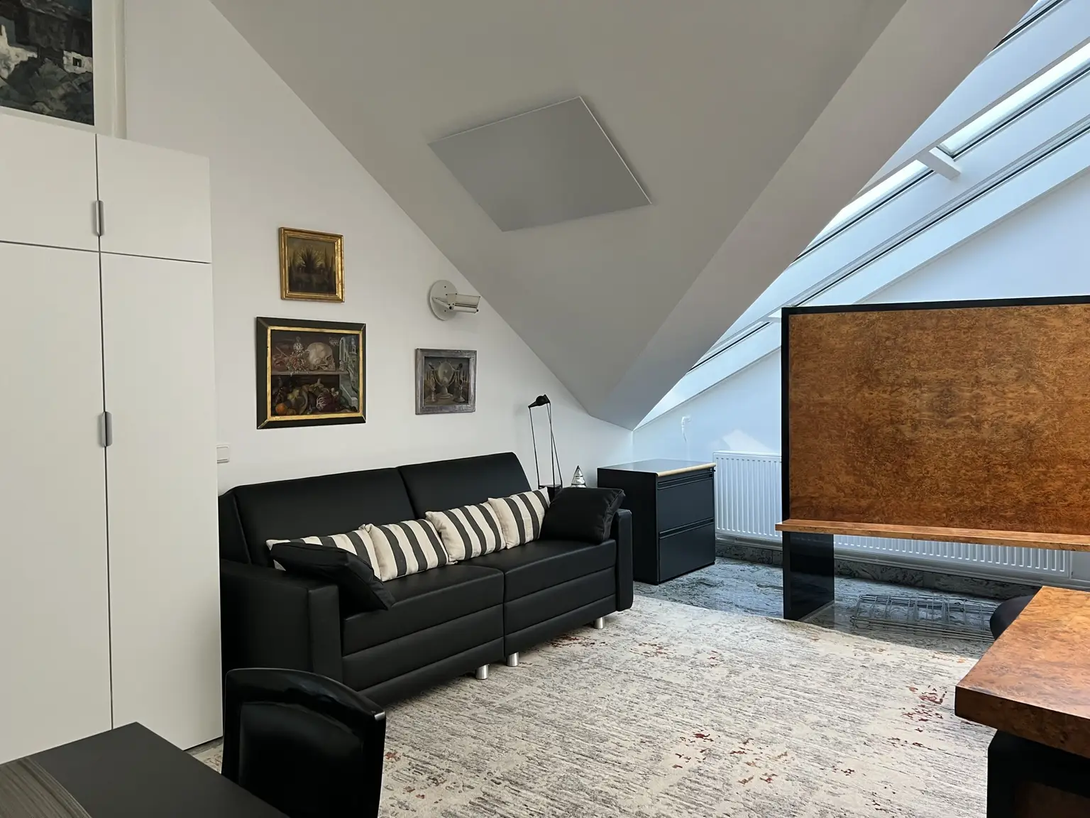 Ausziehbares Schlafsofa