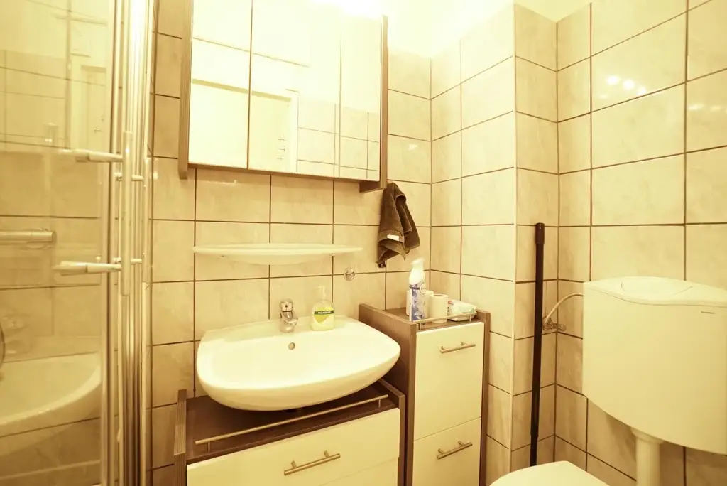 ALLES INKLUSIVE VOLLMÖBLIERT - Zwischenmiete 02.01.-31.03.2026 (3M.) Single-/Pärchenwohnung