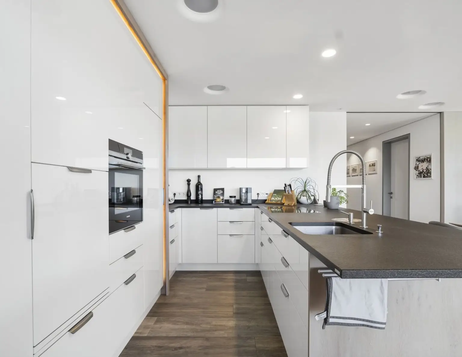 Willkommen über den Dächern von Lustenau - Penthouse-Wohnung mit rund 91 m² Terrasse und top smarthome Ausstattung