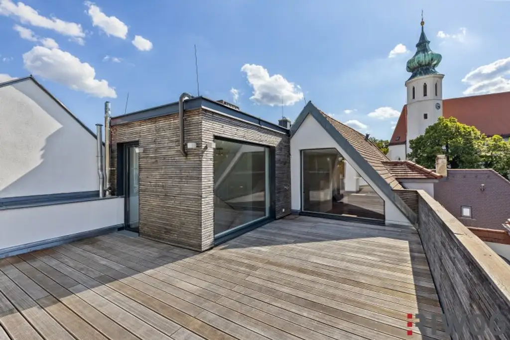 Domizil im Herzen von Grinzing - inklusive 90m² Dachterrasse und separater Büroeinheit I Praxis