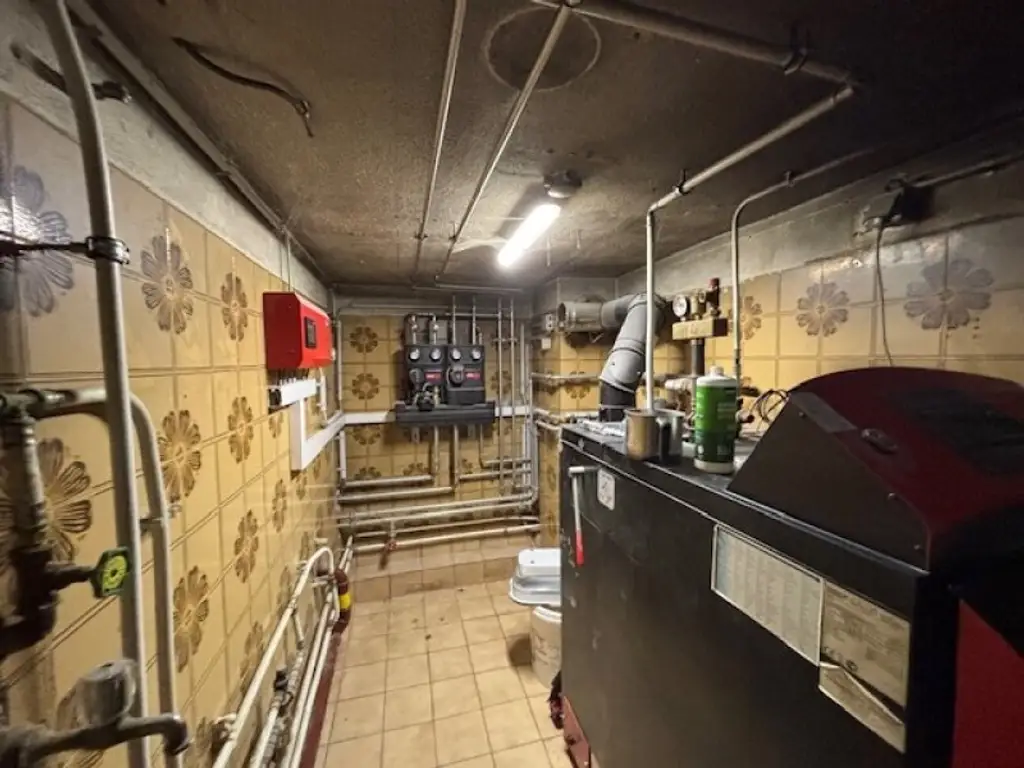 Schönabrunn - Einfamilien- bzw. Mehrfamilienhaus mit Potential